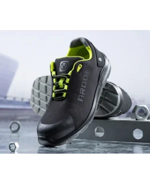 Pantofi de protectie cu bombeu metalic si lamela antiperforatie metalica Softex S1P SRC
